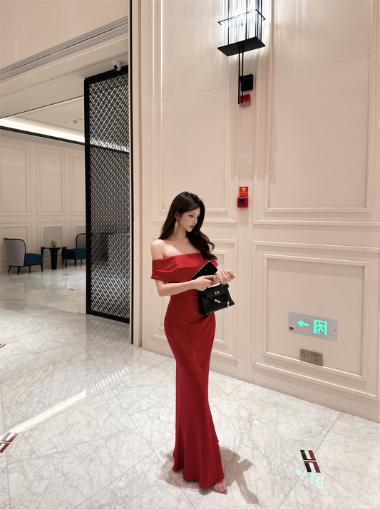 French Sloping Shoulder Red Engagement Dress - Lady Style Hip-Covering Bride's Gown