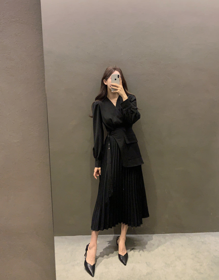 Korean Chic Autumn New V-neck Elegant Elegant Slim-fit Puff Sleeve Pleated Long Sleeve Mid-length Dress For Women