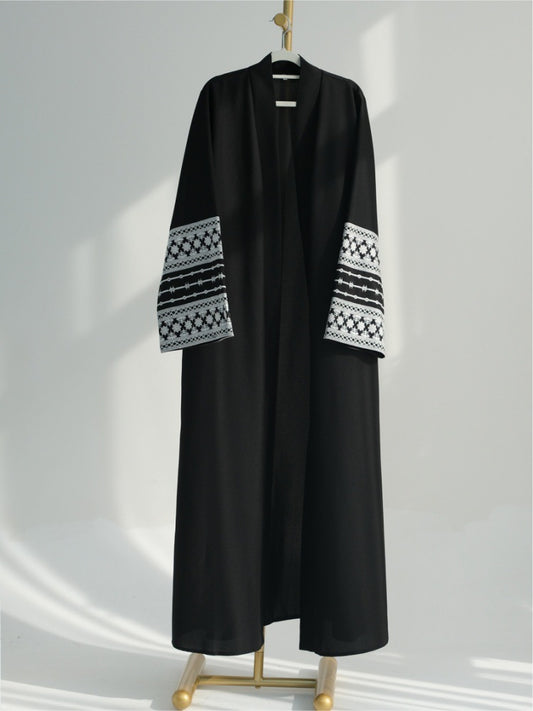2025 Muslim Dubai Middle East Turkey Dubai Embroidered Elegant Cardigan Robe Abaya Women Dress