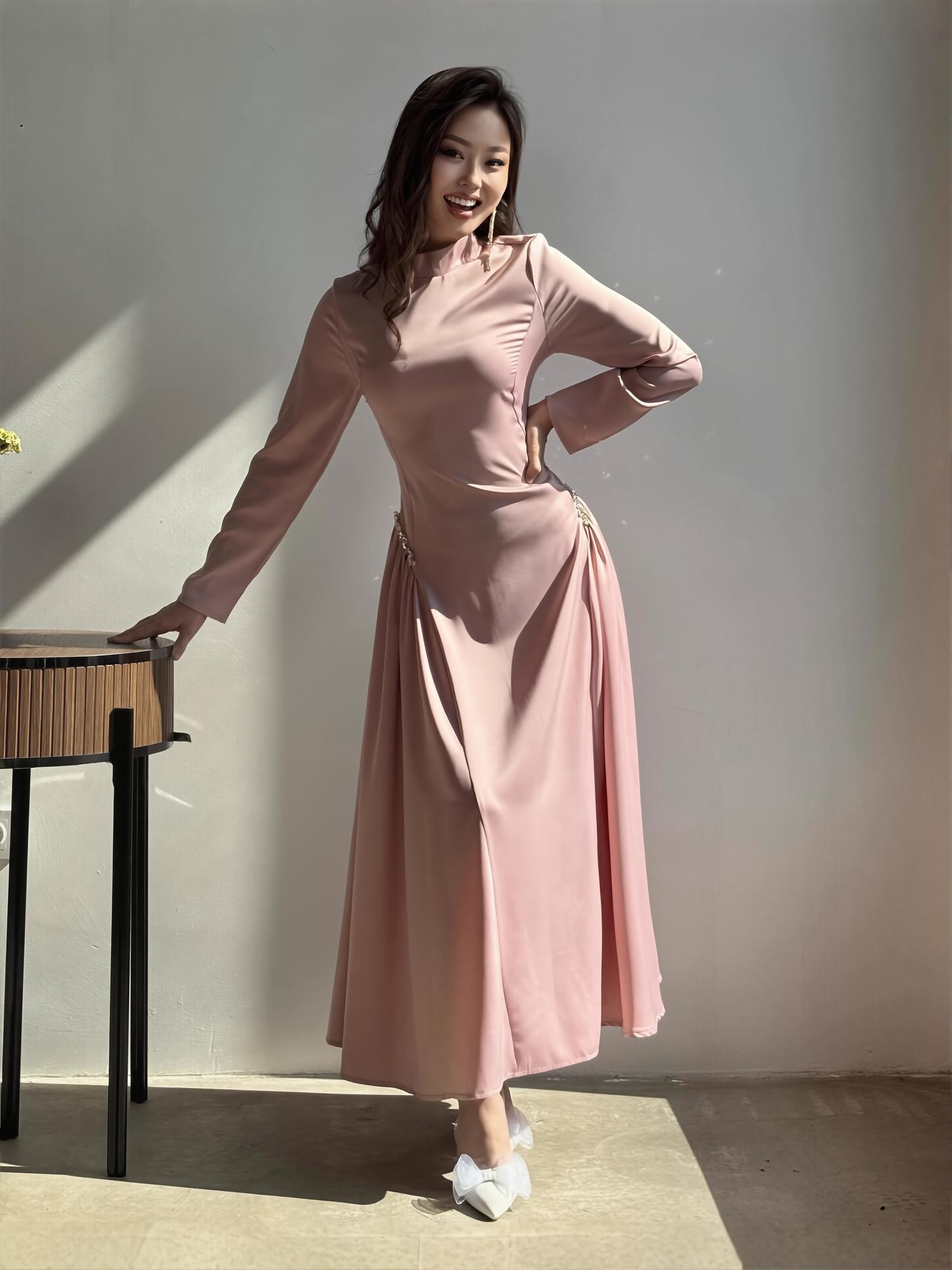 Women's New Stylae Diamond-embellished Slim-fitting Long Dress