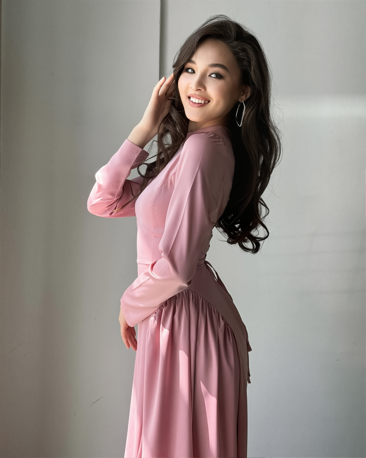 Women's New Stylae Diamond-embellished Slim-fitting Long Dress