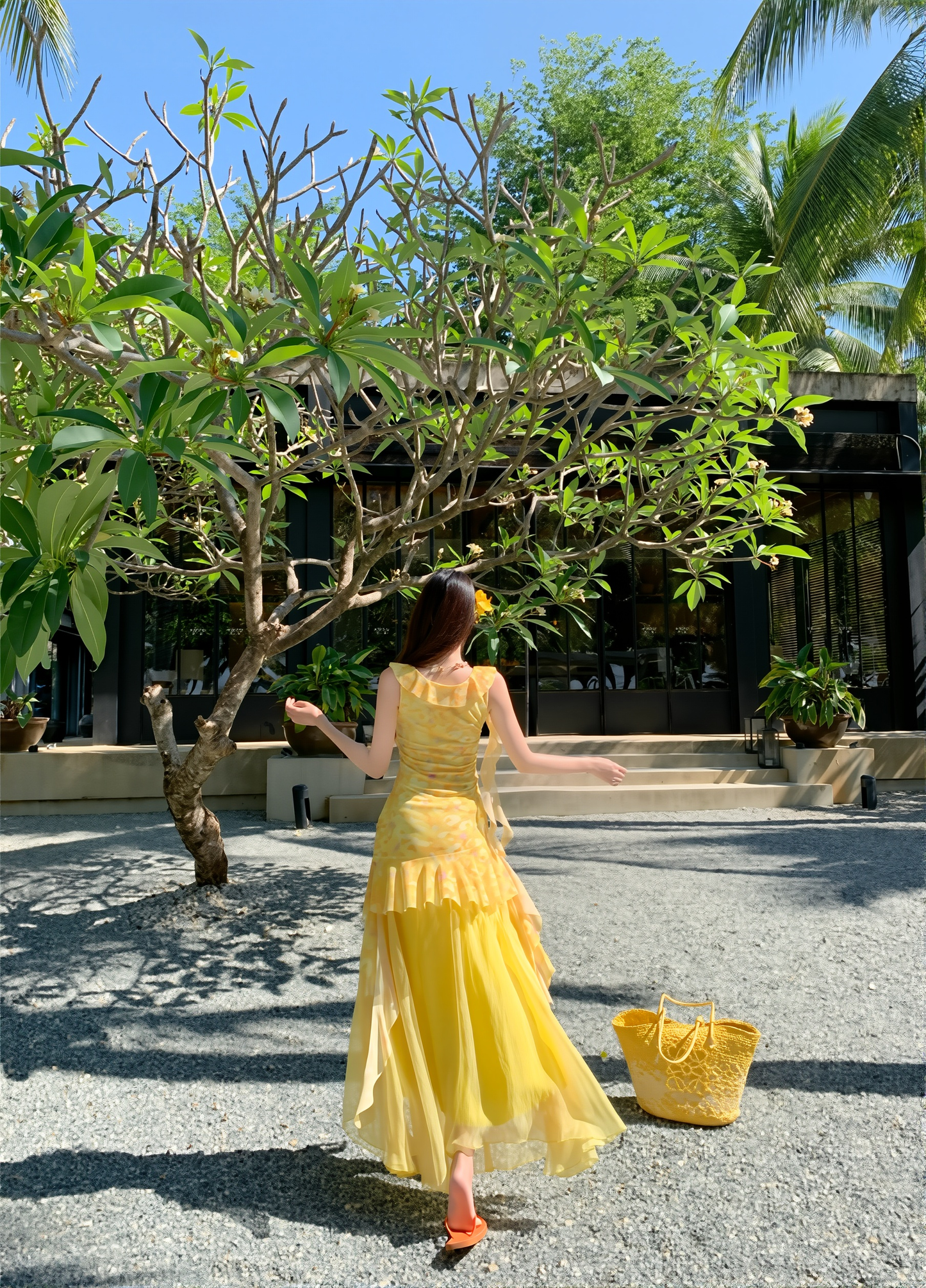 French Style Yellow Floral Suspenders Dress with Mesh Skirt Two-Piece