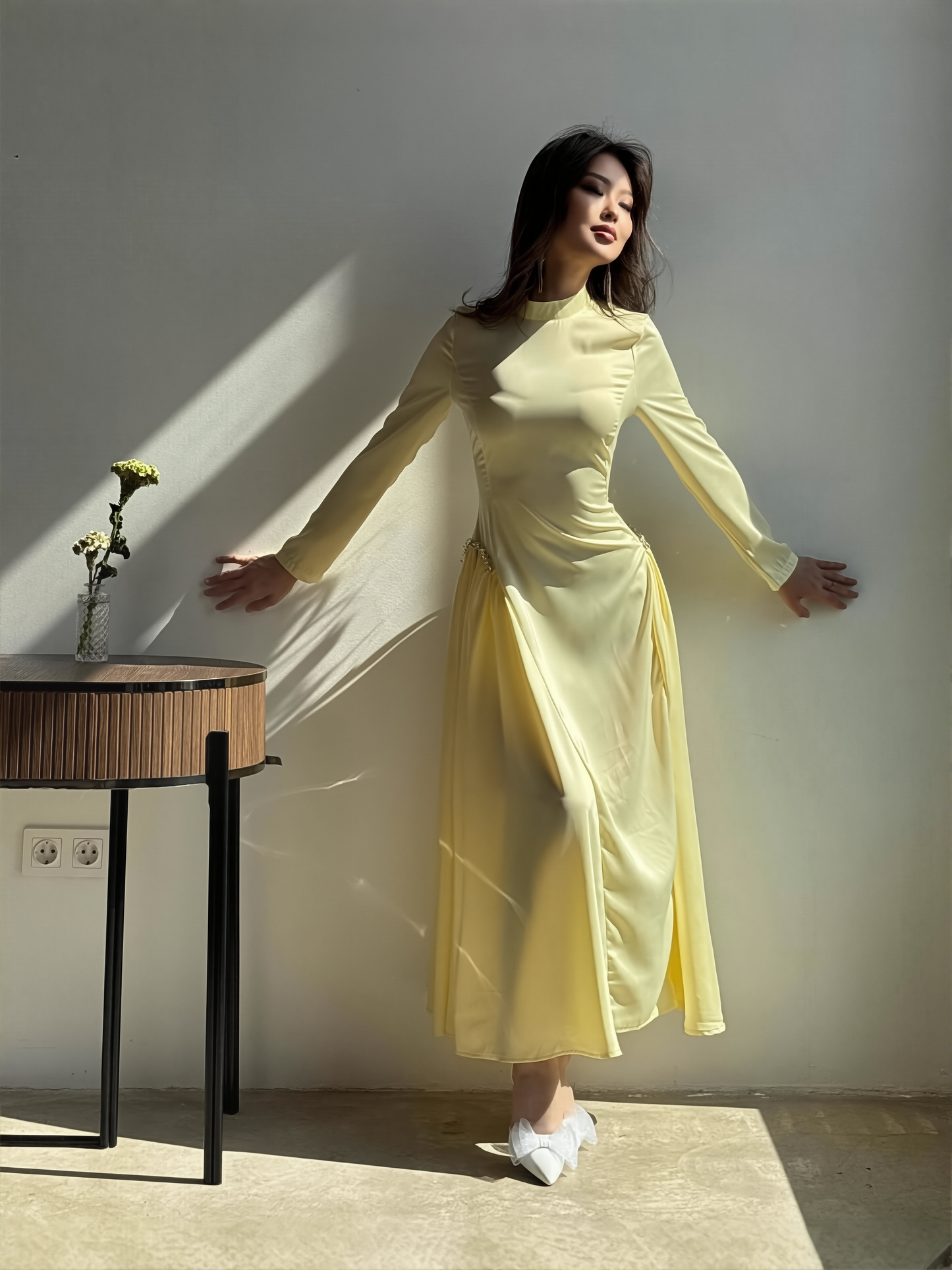 Women's New Stylae Diamond-embellished Slim-fitting Long Dress