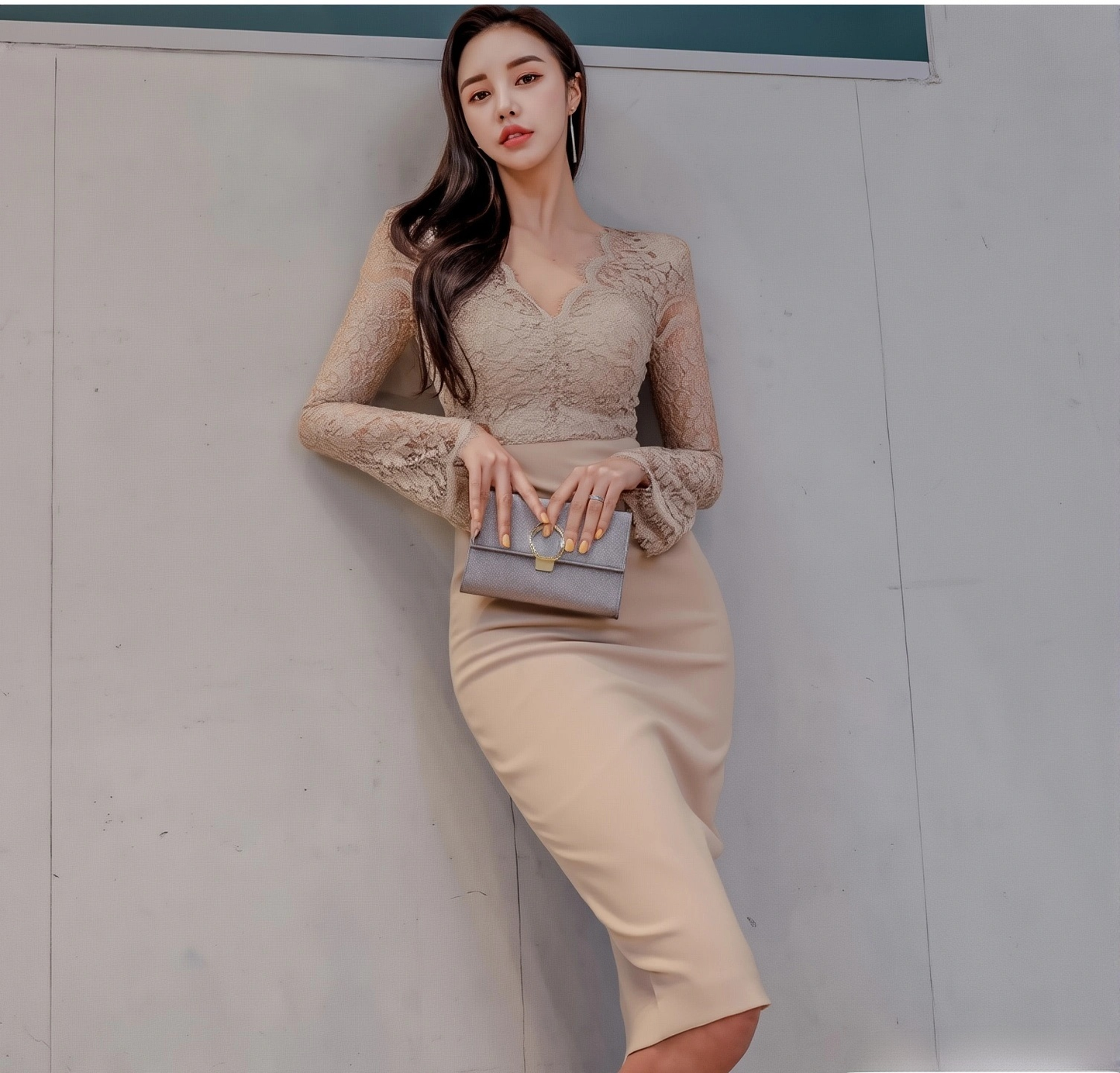 New Style Socialite Fashion Elegant V Neck Lace High Waist Women's Slimming Look Pencil Skirt