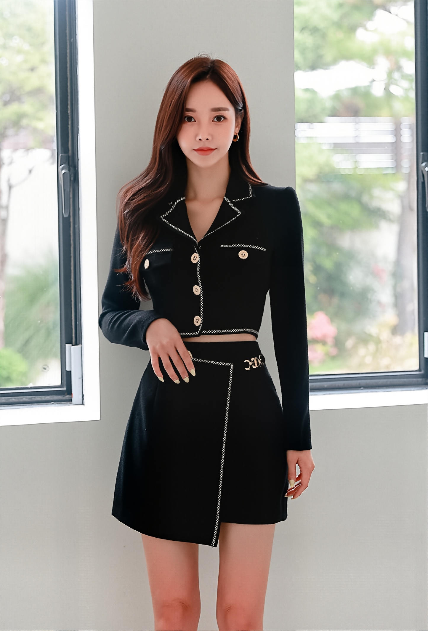 Socialite Temperament Two-Piece Set: Slim Fitted Coat with Hip Skirt for Spring