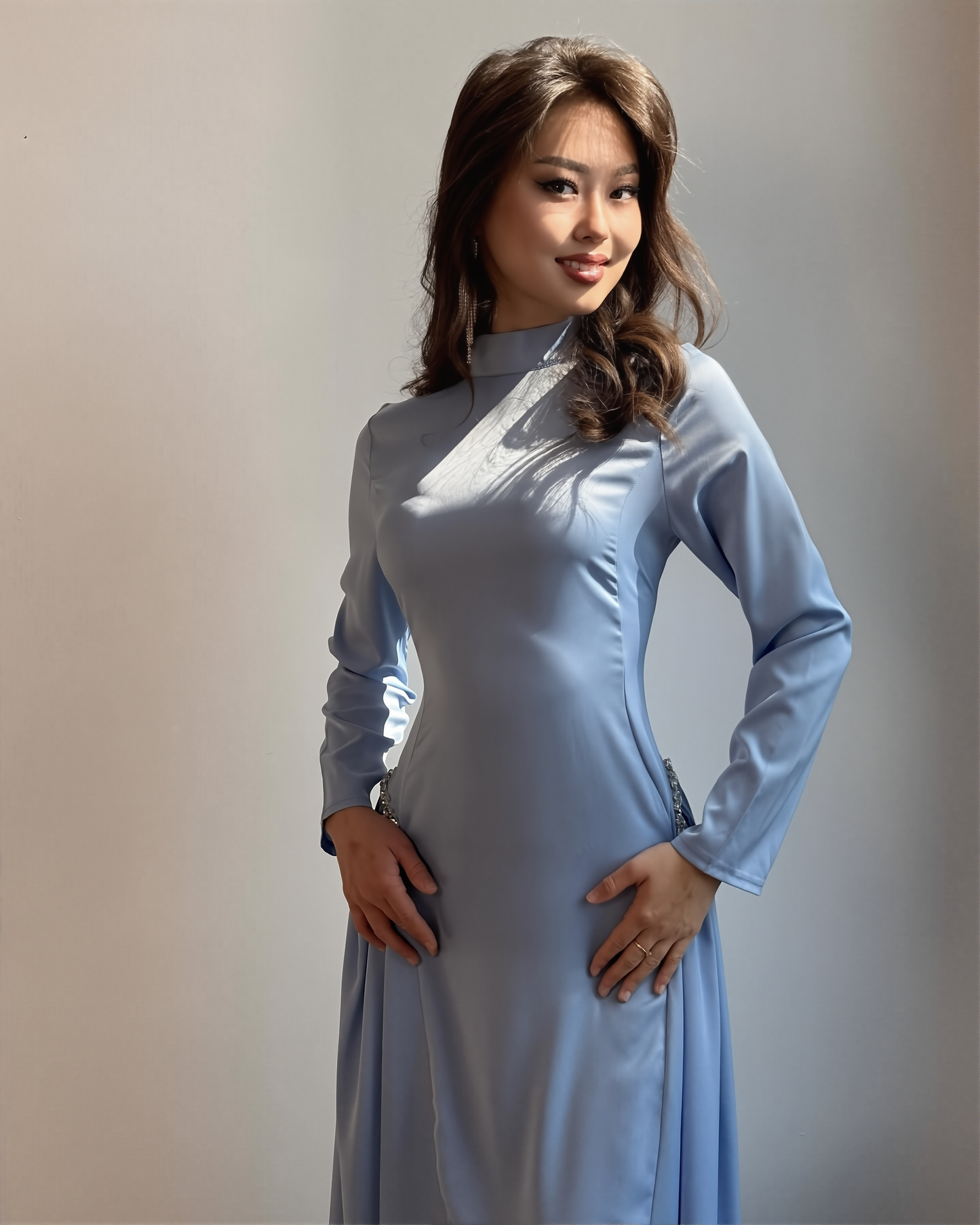 Women's New Stylae Diamond-embellished Slim-fitting Long Dress