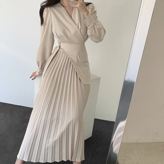 Korean Chic Autumn New V-neck Elegant Elegant Slim-fit Puff Sleeve Pleated Long Sleeve Mid-length Dress For Women