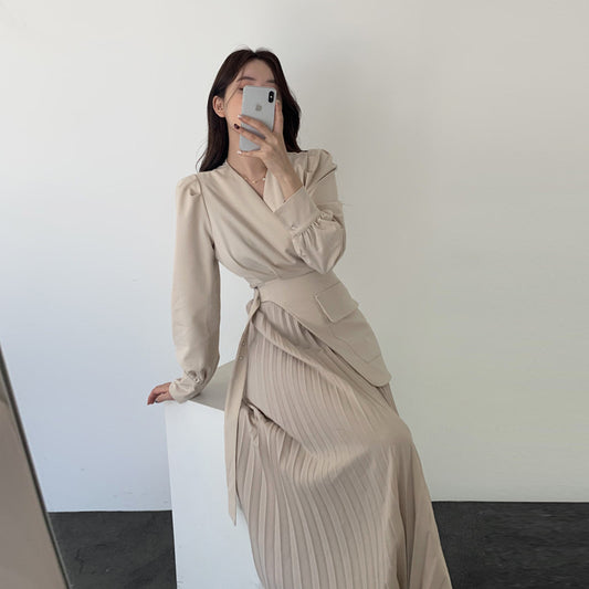 Korean Chic Autumn New V-neck Elegant Elegant Slim-fit Puff Sleeve Pleated Long Sleeve Mid-length Dress For Women