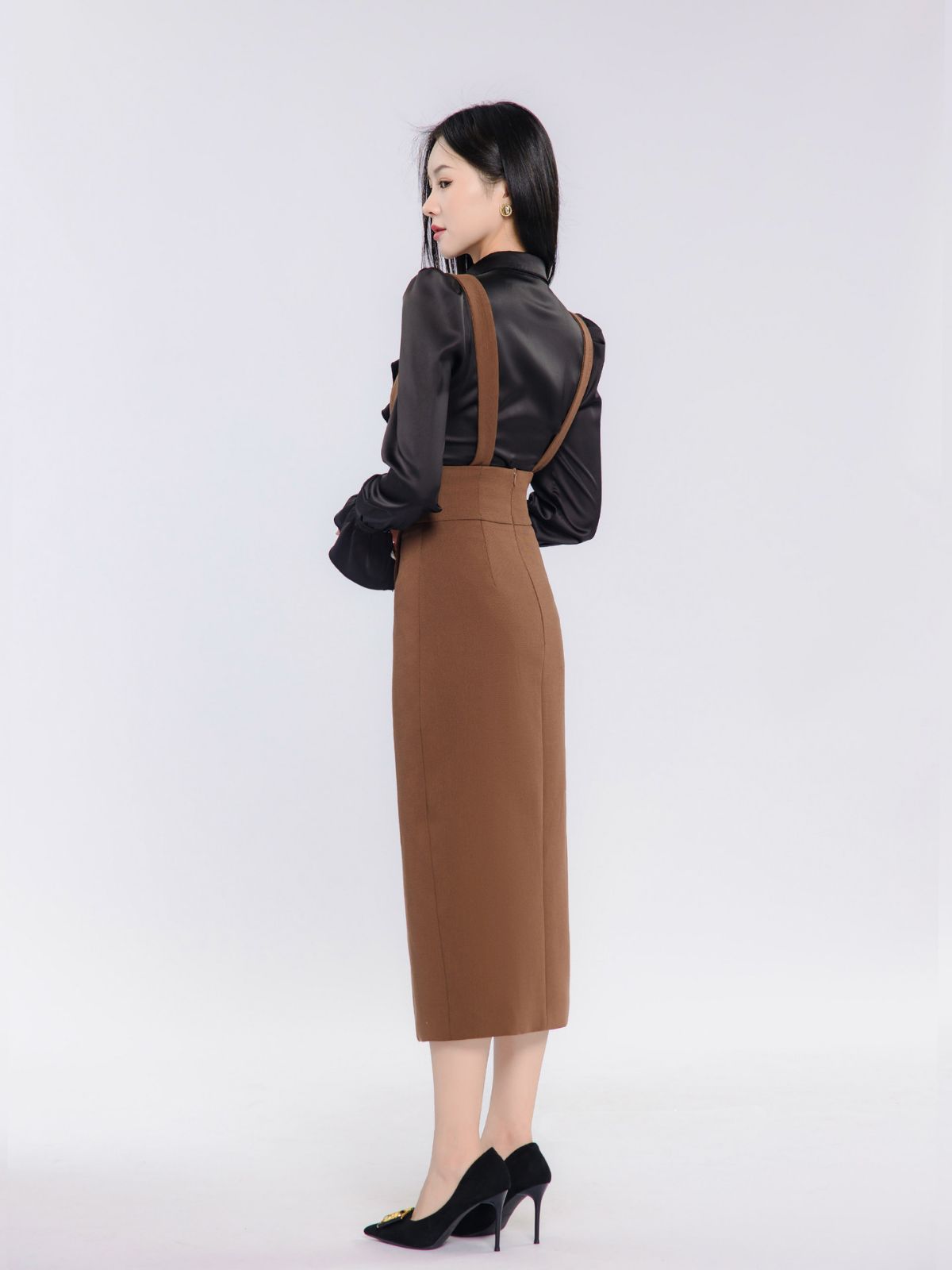 Suit Women's Autumn New French Style Black Turtleneck Bottoming Shirt Retro Strap Dress Two-piece Set