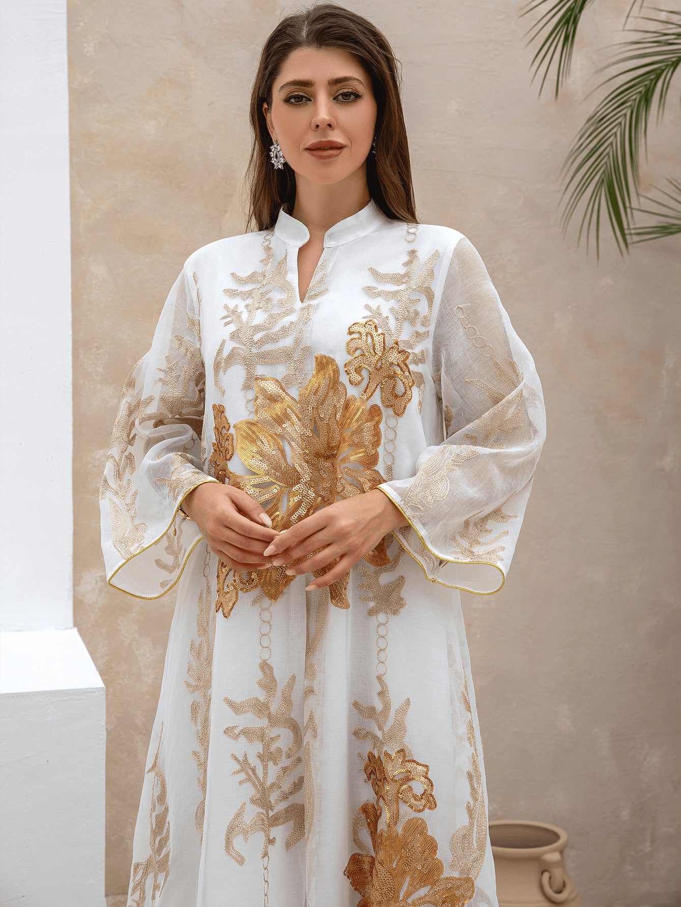 Zd045 Middle East Cross-Border Golden Sequin Embroidered Yarn Muslim Women Jalabiya Dubai Arabaya