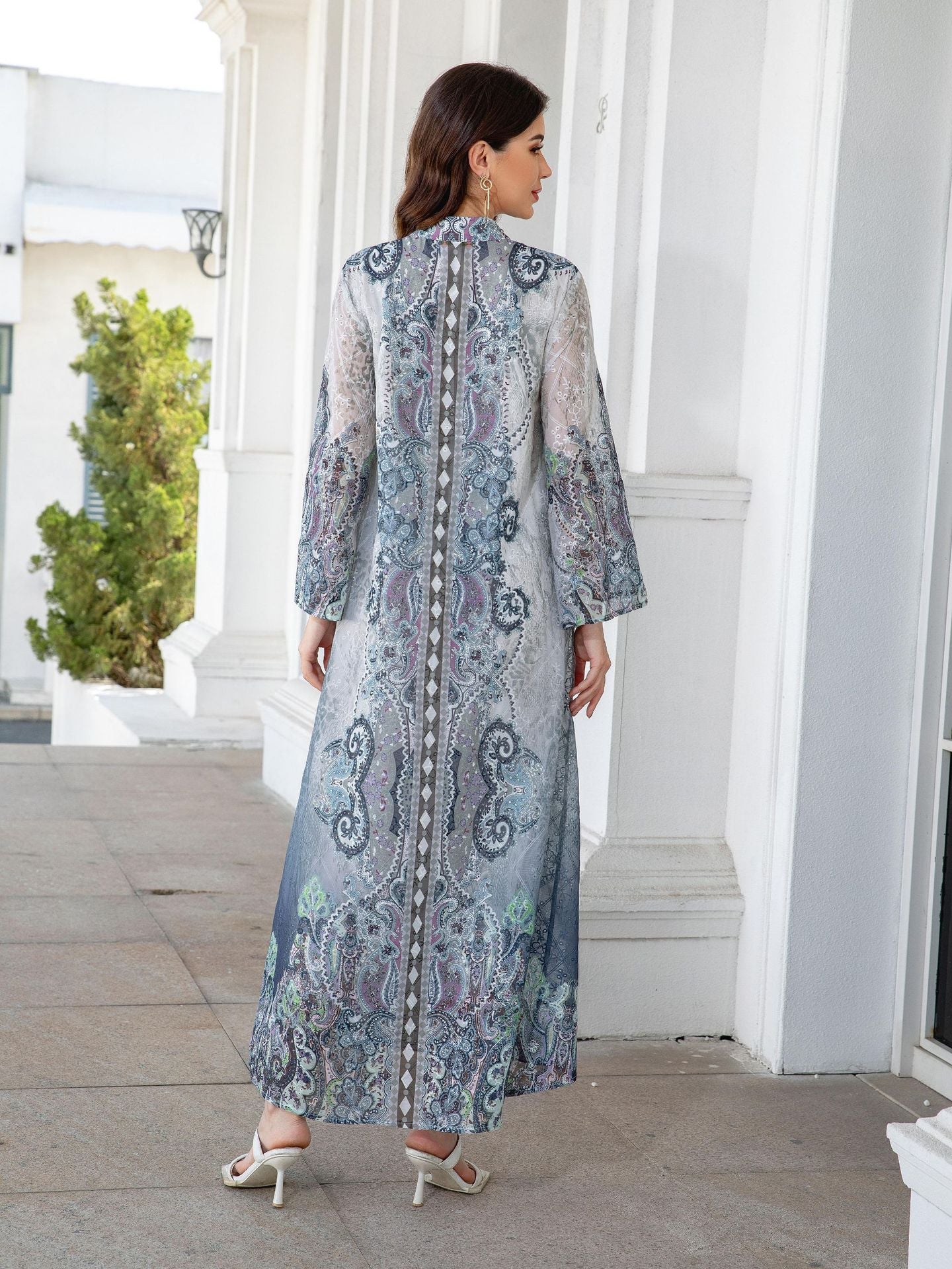 241112 Middle East Cross Border Muslim Women's Robe Embroidered Cloth Printed Rhinestone Women's Long Dress Dress Abayas