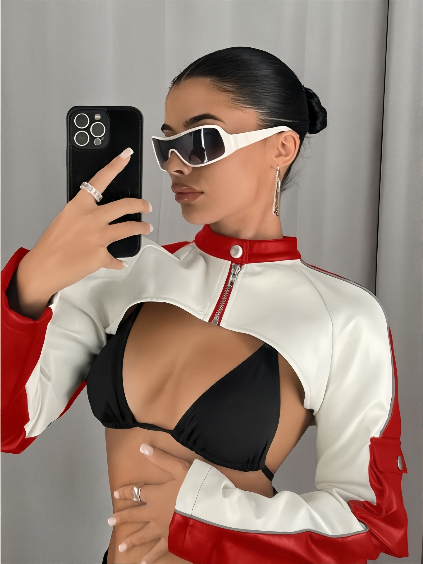 The Rogue Rider Jacket: Color Block Motorcycle Style with Stand Collar & Zipper